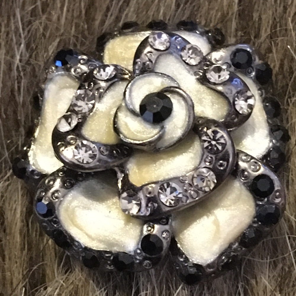 Vintage enamel faceted crystal rose brooch